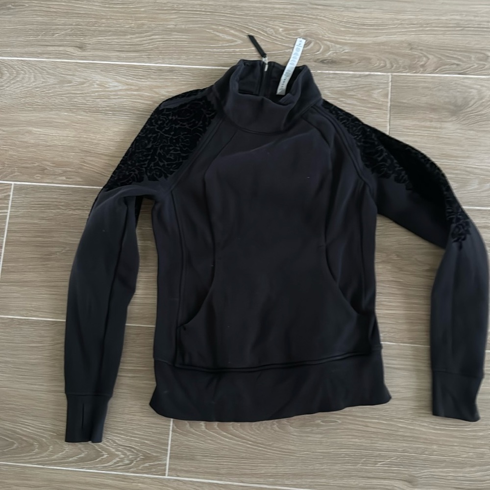 Lululemon Pullover - image 1